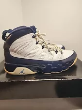 Nike Air Jordan Retro 9 UNC University Blue 302370-145 Sneakers Mens Size 11.0