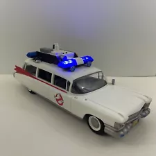 Playmobil Ecto -1 Ghostbuster Car With Working Lights And Sirens 2017