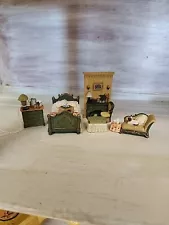 Avon Victorian Memories Miniature Furniture Bedroom 5 Piece Set