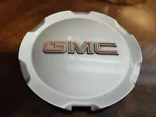 2010- 2015 GMC Terrain Silver OEM Wheel Center Cap P/N 9597973