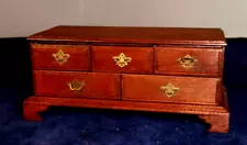 DOLLHOUSE MINIATURE ARTISAN TONY JONES 5 DRAWER CHEST 1'' SCALE MINT NEW