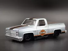 1987 87 CHEVY CHEVROLET SILVERADO 1500 TRUCK HARLEY 1/64 SCALE DIECAST MODEL CAR