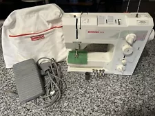 Bernina 1008 Mechanical Sewing Machine