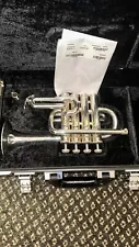 Yamaha YTR-6810S Piccolo Trumpet