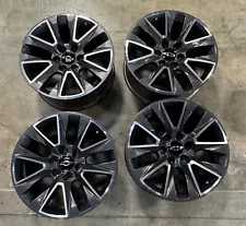 4 Chevrolet Tahoe / Suburban Z71 Grey / Machined OEM Takeoff Wheels, 84423415