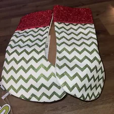 Chevron stockings Set Of (4) Two Are Red Chevron And Two Are Green Chevron