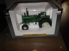 Oliver G1355 lp toy tractor (White, Moline) very detailed