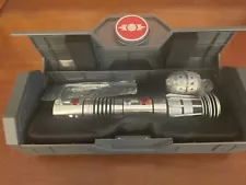 DARTH MAUL Legacy Lightsaber Hilt Galaxy's Edge Star Wars Original Case Included