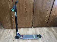 ENVY KOS HEIST S4 PRO SCOOTER-OIL SLICK- USED