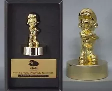 Club Nintendo Platinum member original figure "Gold Mario" not for sale JP