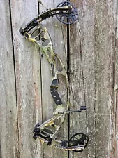 Hoyt Alpha RX4 Carbon REDWRX Compound Bow