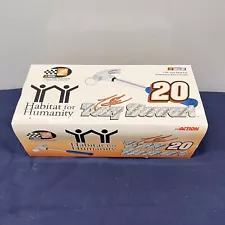 1/24 Nascar #20 Tony Stewart Home Depot Habitat for Humanity 1999 Pontiac #23