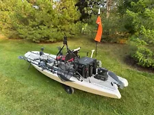 2022 Hobie Mirage LYNX Kayak Fully Loaded with Power Pole + Anchor Wizard + More