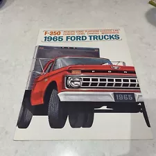 1965 FORD F-350 COMMERCIAL TRUCKS ADVERTISING SALES BROCHURE GUIDE VINTAGE