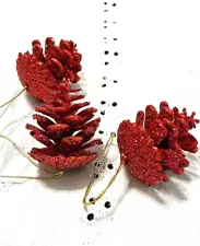 RED PINE CONE CHRISTMAS ORNAMENTS 16 PINE CONES