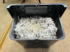 1 LB Shredded Paper for Compost Bedding Packing ( By The Pound)