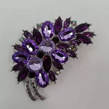 Silver Tone Flower Bouquet Brooch Purple Lavender Rhinestone Unmarked Pin