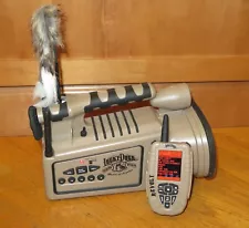 Lucky Duck Revolt Digital E-Caller with Motion Decoy Coyote Fox