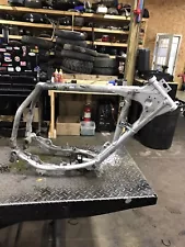 07 Kawasaki KLR650 KLR 650 Frame Chassis