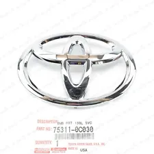 NEW GENUINE TOYOTA TUNDRA SEQUOIA CHROME FRONT GRILLE EMBLEM 75311-0C030 (For: Toyota Sequoia)