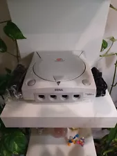 "SEGA Dreamcast" HKT-3020 Console - White + Cables (Operational and Tested).