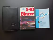 1992 Chevy S-10 Blazer Owners Manual Guide With Case OEM