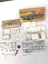 New ListingVintage AMT ‘65 BUICK Wildcat 1/25 #6525-150 Unassembled In Box Incomplete