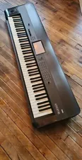 KORG KROME - 88 Keys Music Work Station Keyboard Gently Used Vintage