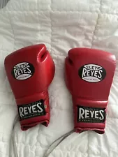 Cleto Reyes Boxing Gloves 16 oz