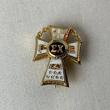 Vintage Sigma Chi Fraternity Cross Badge Pin Gold Tone Pendant Balfour BC