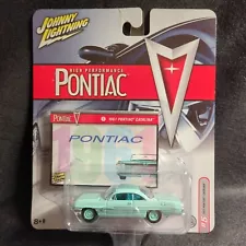 1961 PONTIAC CATALINA 2004 JOHNNY LIGHTNING HIGH PERFORMANCE PONTIAC 1:64