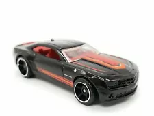 '10 Camaro SS Car Showroom Then and Now 2013 Black Mattel Vehicle Toy Car