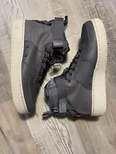 Nike SF AF1 Mid Style# 917753-004 Size 9.5 New/ Dead Stock With Box