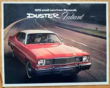 1976 PLYMOUTH DUSTER / VALIANT car sales brochure. USA catalogue / literature