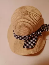 Ladies Straw Hat Tan W/Black&White Ribbon Bonnet Pre-Owned