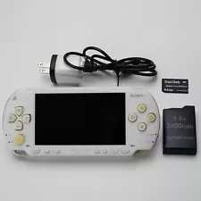 Sony PSP-1000 PlayStation Portable Handheld Console / New battery pack included