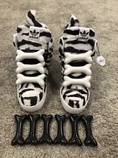 ADIDAS JEREMY SCOTT, WHITE BENGAL TIGER TAILS, B26037, SIZE 10.5, Rare!