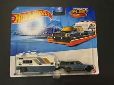 2024 Hot Wheels Track Fleet Volvo 240 Drift Camper