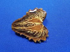 GRANDMA GRABE'S BEAUTIFUL VINTAGE HAND MADE BROWN BROOCH