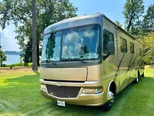 class a motorhome 2007 Fleetwood Fiesta 35 foot great condition