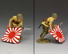 KING & COUNTRY WW2 JAPANESE NAVY JN050 CHARGING JAPANESE FLAG BEARER MIB