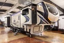 2018 Keystone Montana High Country 375FL Front Living Room 5th Fifth Wheel Sale