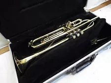 Clean Vintage King Cleveland 600 Trumpet Musical Instrument w/Case Marching Band