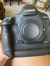 Canon EOS 1-DX Mark II