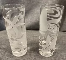 Peter Houk MIT Pair (2) Etched Shot Glasses 1998 Fish Ocean Theme Signed Mint