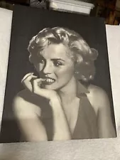 framed marilyn monroe photographs