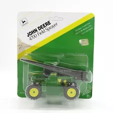 Ertl John Deere 4700 Field Sprayer 1:64 Die Cast #5752