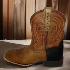 Ariat Lil Hoss Western Boot Square Toe Kids Size 1 (foot 7 3/4 in) Tan & Black