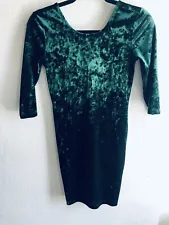 Forever 21 Woman Green Velvet Longsleeve Mini Dress, Size Small