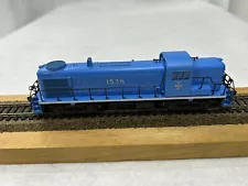 Striking Atlas B & M Bluebird Scheme RS-3 HO Locomotive